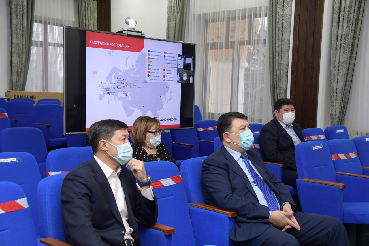 Akim of the region Kanat Bozumbayev met with representatives of the multinational corporation TECHNONICOL